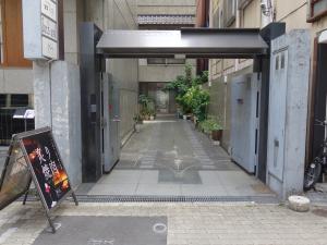 アルシュ１１ビルエントランス