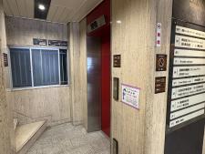 キャビン西本町ビルエレベーター