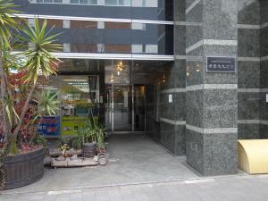 京榮烏丸ビルエントランス