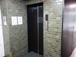 勝本ビルエレベーター