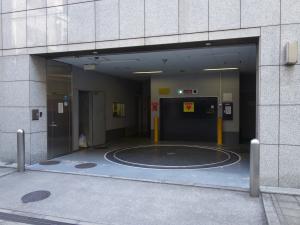 本町太平ビル立体駐車場