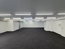 グラスコートビル