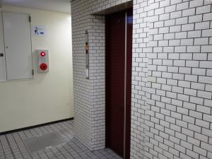 弘栄ビルエレベーター