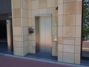 ＳＴ曽根崎ビルエレベーター