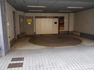 シンプレス江坂ビル立体駐車場