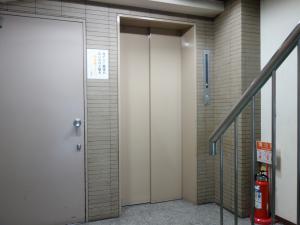 ＥＳＴビルエレベーター