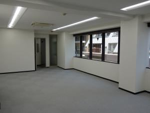 クリスタルタワー室内