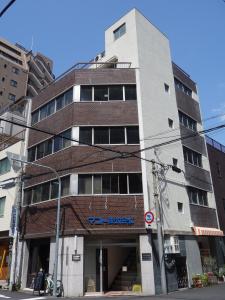 マコトビル外観
