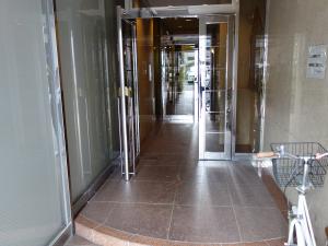 ＫＵＳ博労町エントランス