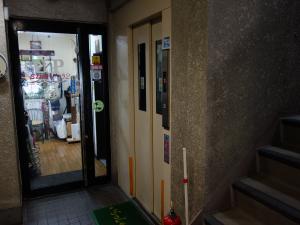 靱壱番館ビルエレベーター