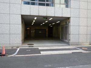 アズワン別館ビル立体駐車場