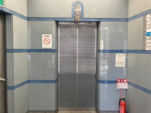 堺東高橋ビルEV