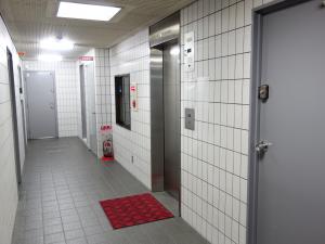 船場西川ビルエレベーター