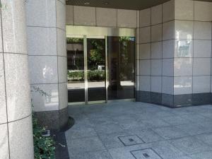 ブランクレール谷町ビルエントランス