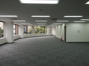 中央内本町ビル室内