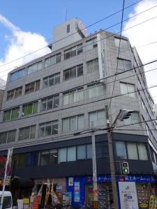 Ａ＆Ｋ本町ビル外観