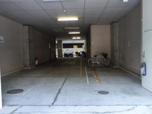 エクラート江坂ビル駐車場