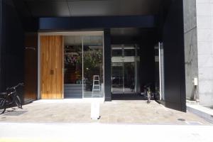 ＢＡＤＧＥ長堀ＢＬＤ１階店舗