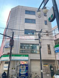 なんばＬＡＱＺＡビル　外観