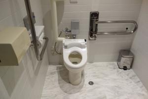 川久センタービル多目的トイレ