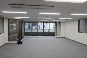 胡屋ビル（えびすやビル）室内