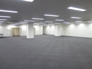 ルネッサ難波ビル室内