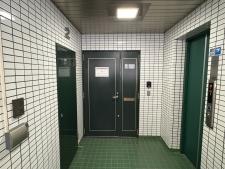 オーセンティック淀屋橋ビル入口