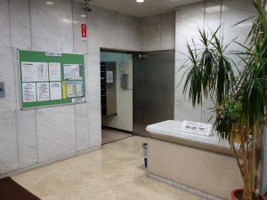 四ツ橋日生ビル本館共用部