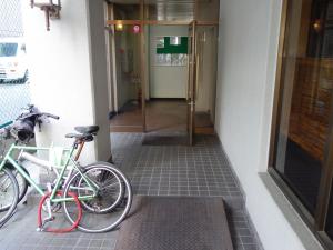 矢野ビルエントランス