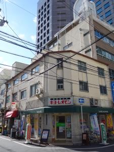 ハーモニ会館ビル外観