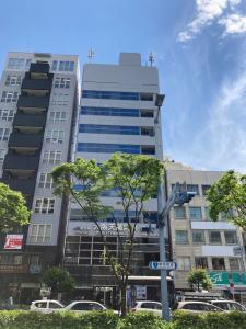 東西線アクセスビル外観
