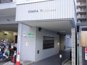 江坂淀ビルエントランス