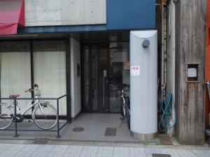 アクシス京町堀ビルエントランス