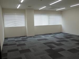 キューアス淡路町ビル室内
