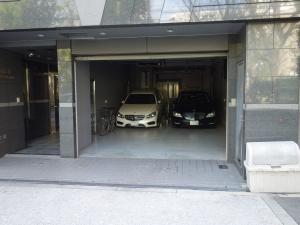 双竜ビル駐車場