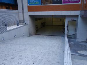レバンガ心斎橋ビル立体駐車場