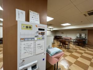 綿業会館本館ビル　食堂