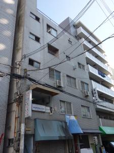 吉田ビル外観