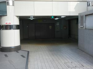 新町新興産ビル立体駐車場