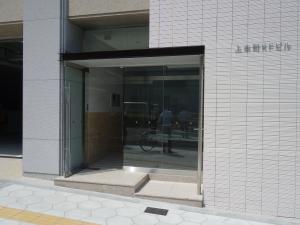 上本町ＫＦビルエントランス