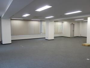 アストルビル室内