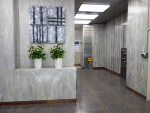 山甚(ヤマジン)ビル共用部