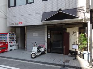 伊沢ビル１階店舗