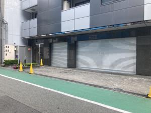 カランドリエビル　路面店