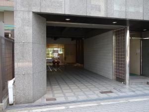 セイケンビルエントランス