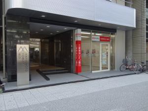 松本フォレストビルエントランス