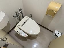 中井産業ビル２号館温水洗浄便座