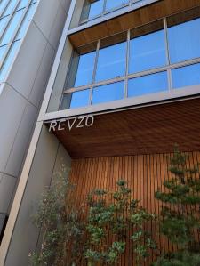 ＲＥＶＺＯ新橋