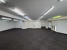 グラスコートビル