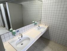 本町南シモジマビル